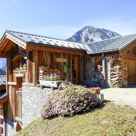 Des Trappeurs Coeur Vanoise 15 Persons