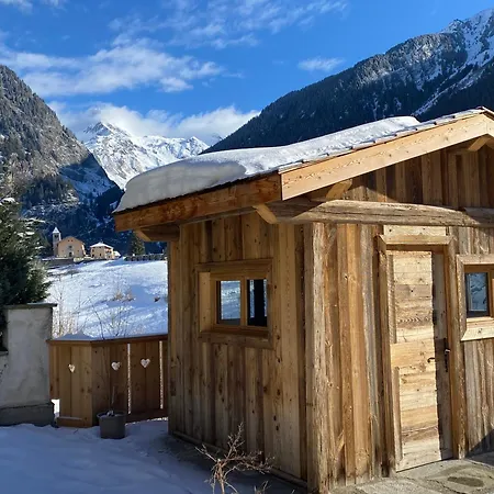 شاليه Des Trappeurs Coeur Vanoise 15 Persons لا بلاني