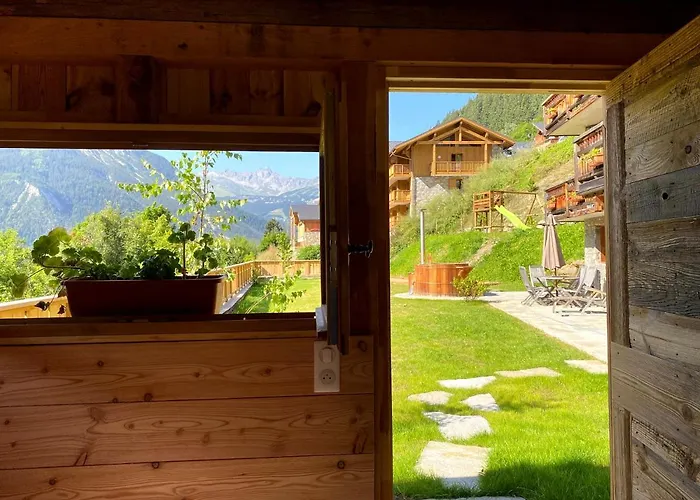 Des Trappeurs Coeur Vanoise 15 Persons *