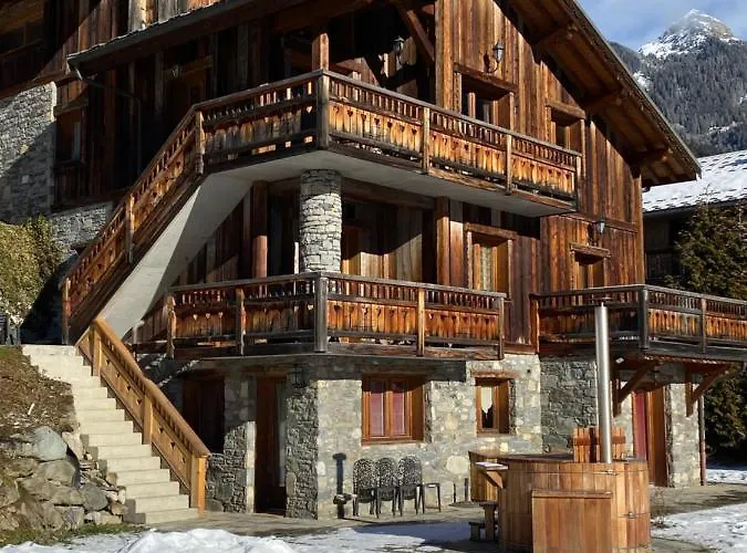 木屋 Des Trappeurs Coeur Vanoise 15 Persons