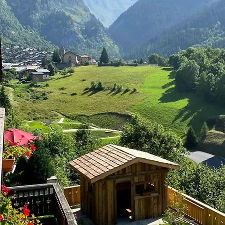 Chalé Des Trappeurs Coeur Vanoise 15 Persons *