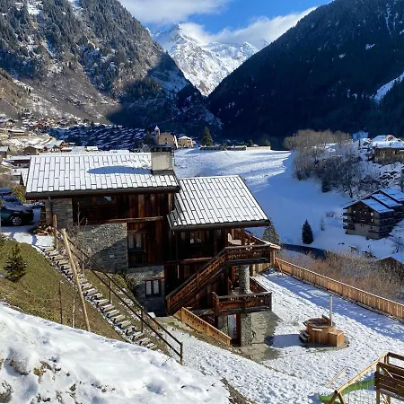 Des Trappeurs Coeur Vanoise 15 Persons *