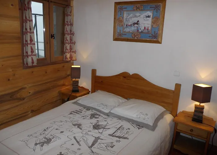 Des Trappeurs Coeur Vanoise 15 Persons * Ла-Плань