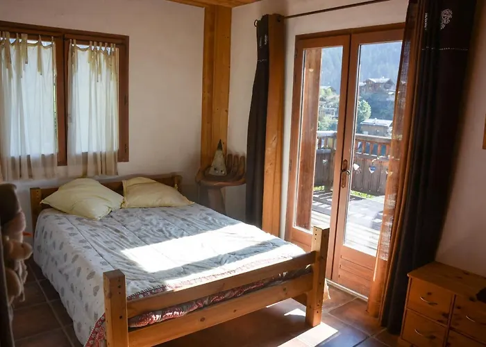 Des Trappeurs Coeur Vanoise 15 Persons Ла-Плань