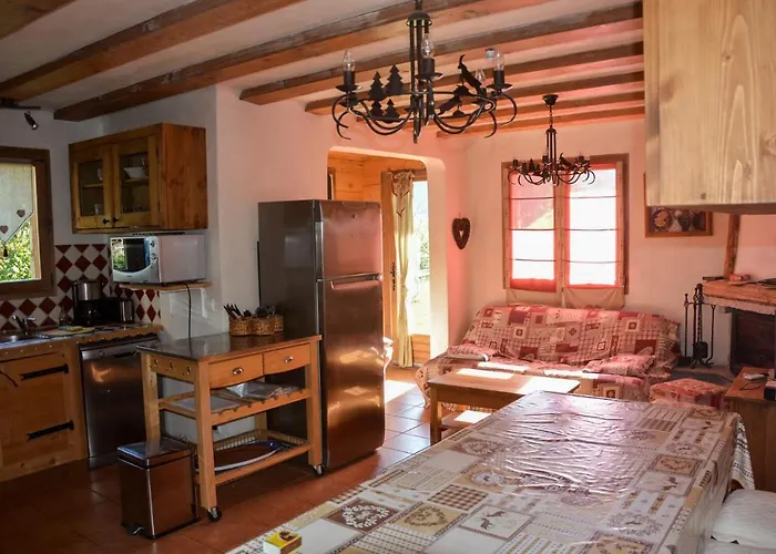 Des Trappeurs Coeur Vanoise 15 Persons Шале Ла-Плань