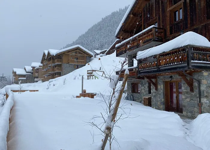 Des Trappeurs Coeur Vanoise 15 Persons Ла-Плань